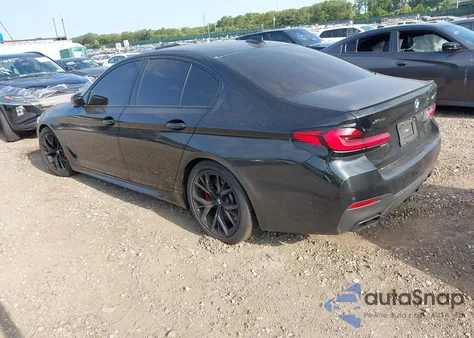 2021 BMW M550I xDrive z USA, uszkodzony, nr VIN WBA13BK08MCH00227